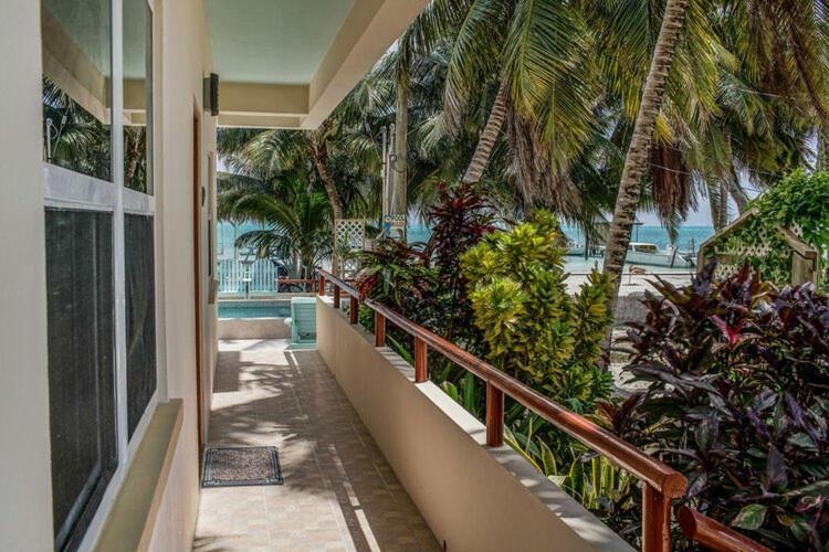 Pura Vida Inn Caye Caulker Eksteriør billede