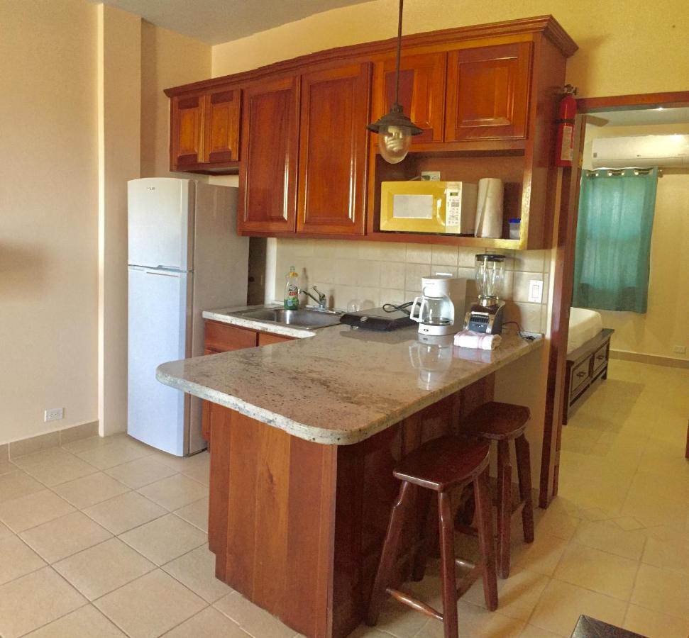 Pura Vida Inn Caye Caulker Eksteriør billede