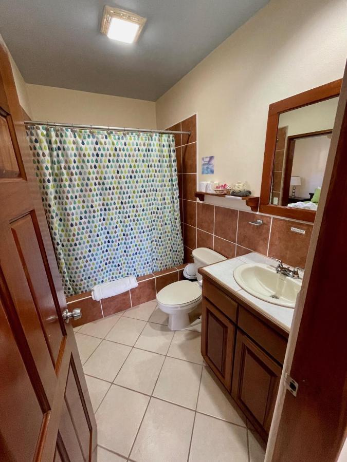 Pura Vida Inn Caye Caulker Eksteriør billede