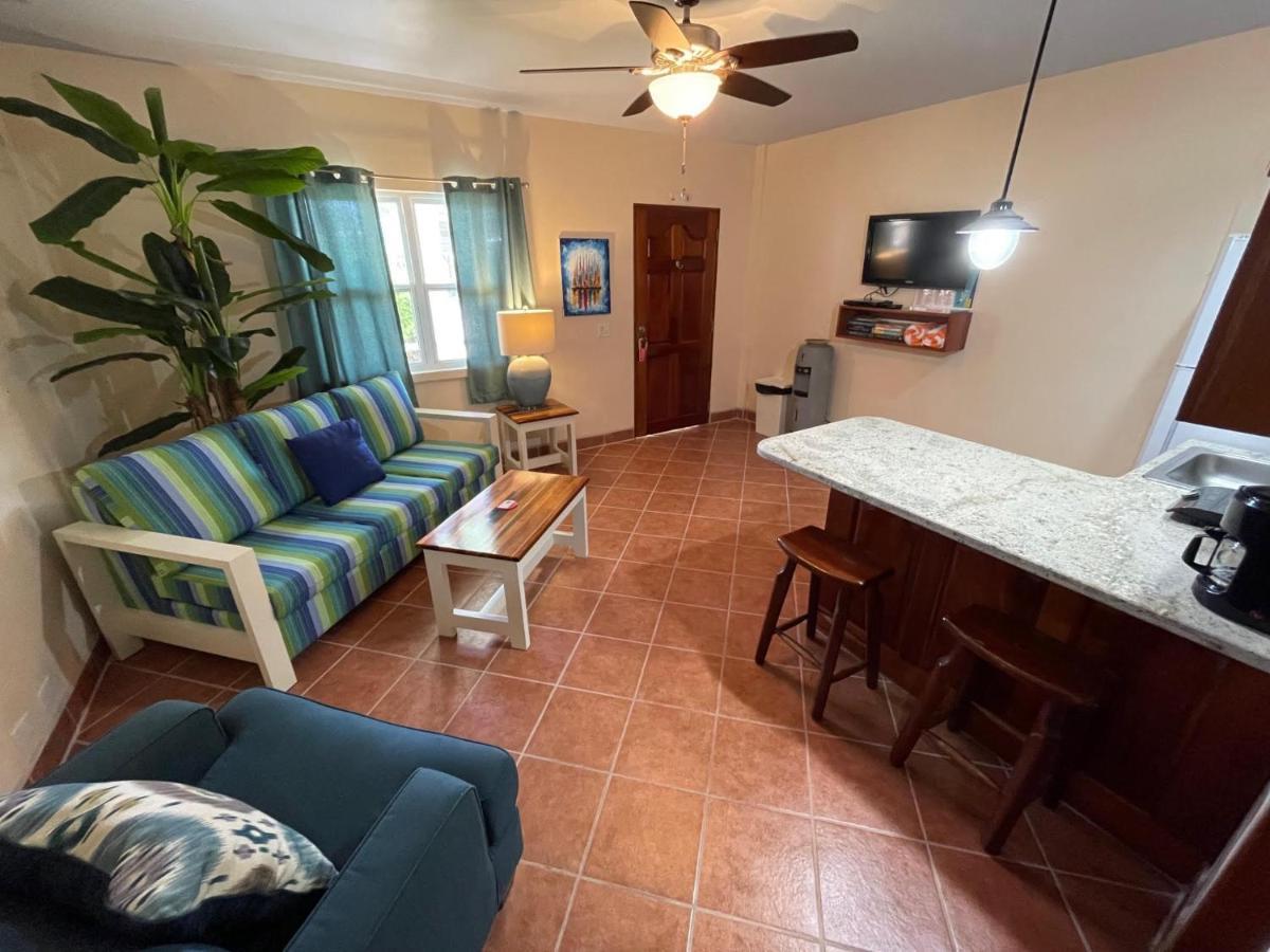 Pura Vida Inn Caye Caulker Eksteriør billede